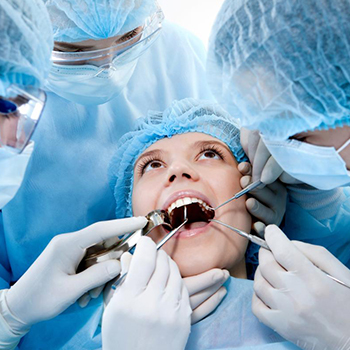 Minimally Invasive Oral Surgical Procedures